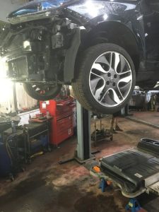 Hybrid-and-EV-repair-25